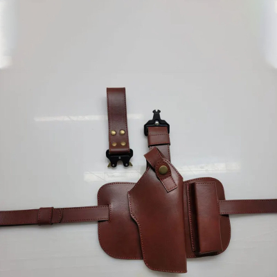 Tactical Leather Thigh Holster – Adjustable Drop-Leg Holder with Clip Pouch for 9mm Firearms