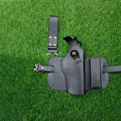 Tactical Black Leather Thigh Holster – Handmade Drop-Leg 9mm Holder with Adjustable Straps & Clip Pouch