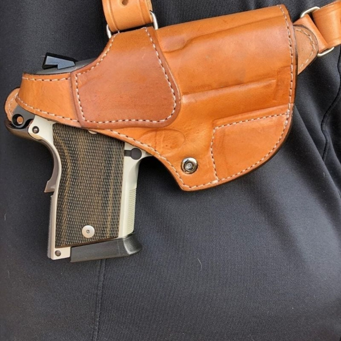 BH7D Horizontal Double Shoulder Leather Holster
