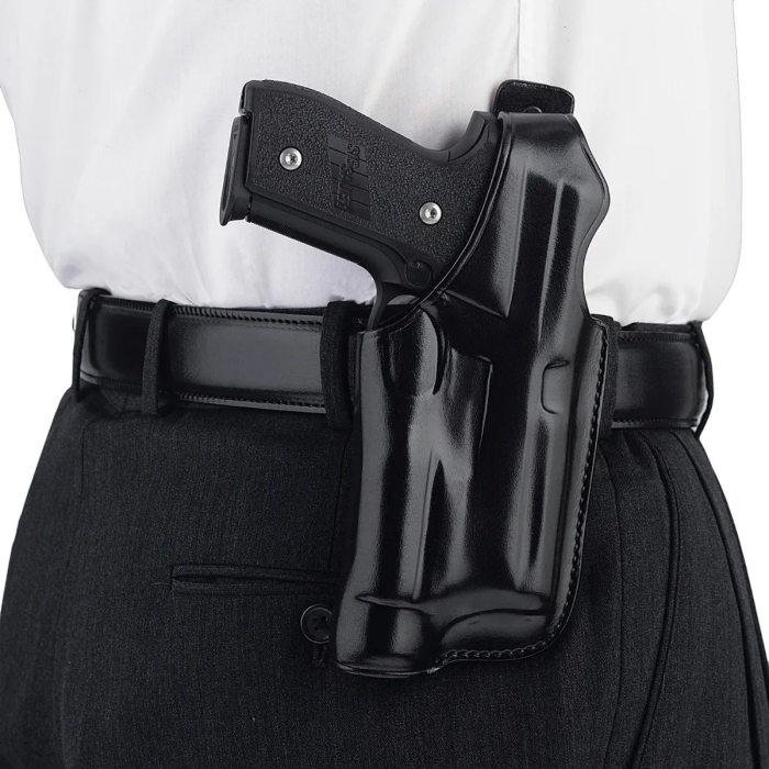 Black Leather OWB Light Bearing Holster