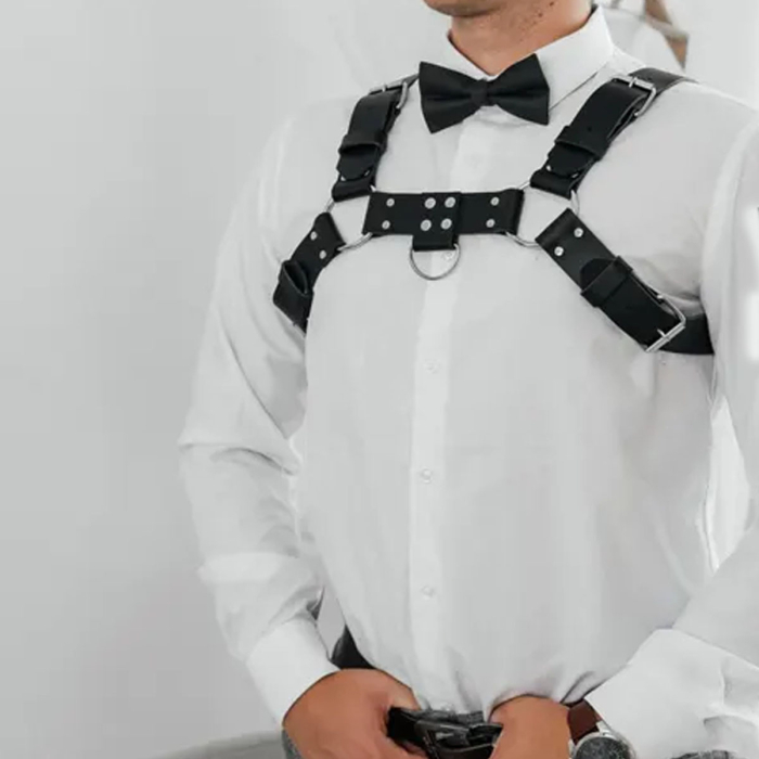 Black Bulldog Leather Chest Harness – Genuine Leather Power Strap for Men 