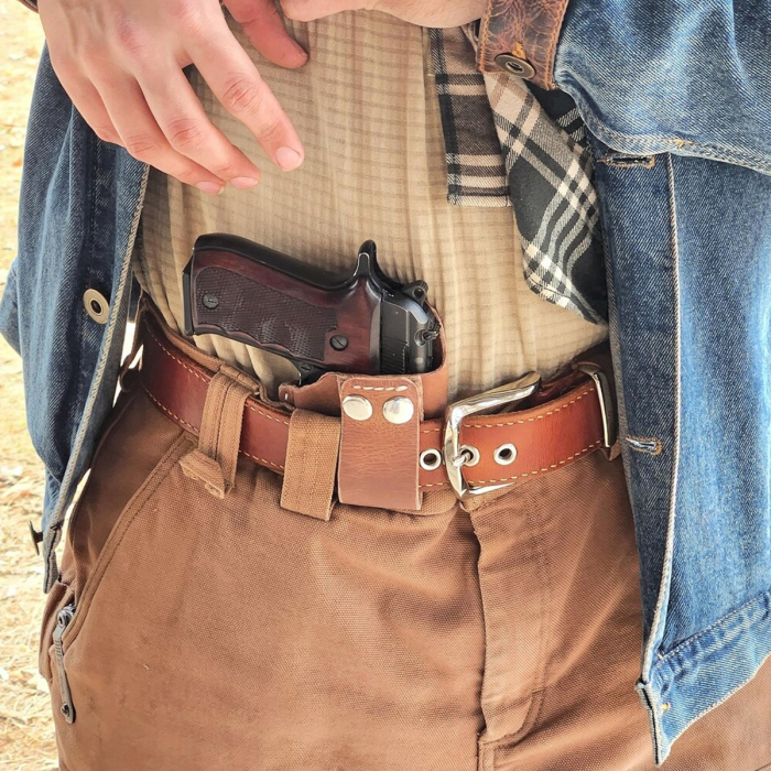 Brown Leather IWB Holster With Snap Loop
