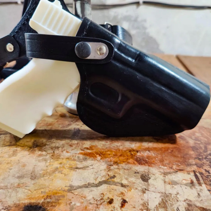 Alaskan Leather Chest Holster With Safety Strap