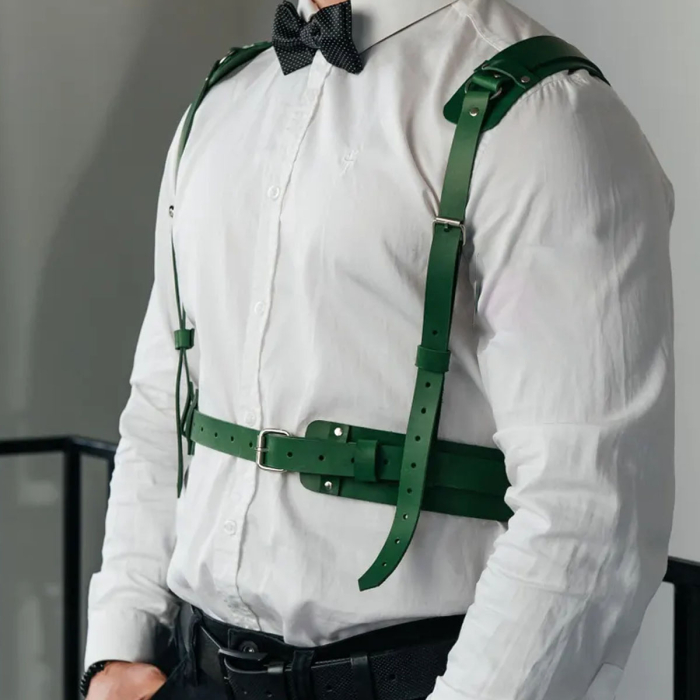 Genuine Leather Y-Harness for Men – Green Chest Strap with Buckles, Clubwear, Halloween Costume & Valentine’s Gift 