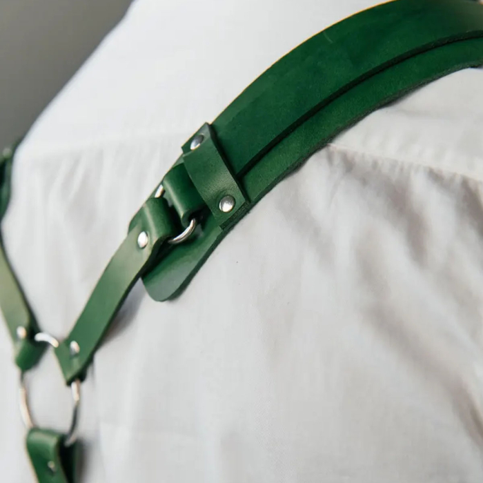 Genuine Leather Y-Harness for Men – Green Chest Strap with Buckles, Clubwear, Halloween Costume & Valentine’s Gift 