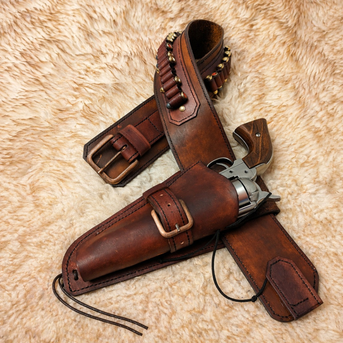 Western Leather Buscadero Gunbelt with Revolver Holster and Cartridge Loops