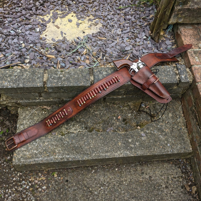 Western Leather Buscadero Gunbelt with Revolver Holster and Cartridge Loops