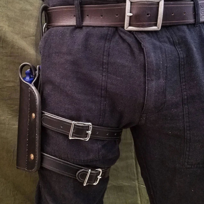 Handmade Black Leather Thigh Holster