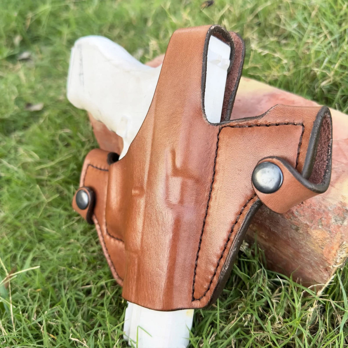 OWB Leather Gun Holster – Custom-Molded Design with Reinforced Steel Thumb Break for Enhanced Security