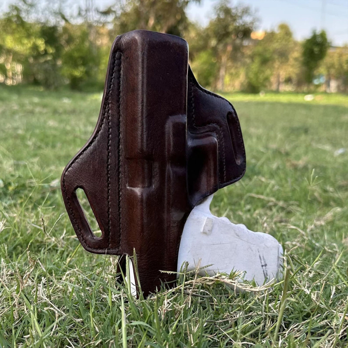 Handcrafted OWB Leather Gun Holster – Custom Molded Full-Grain Leather with Reinforced Steel Thumb Break for Perfect Fit & Security