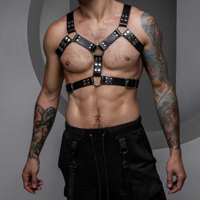 Men’s Black Leather Chest Harness – Adjustable Genuine Leather Strap for Bold Style