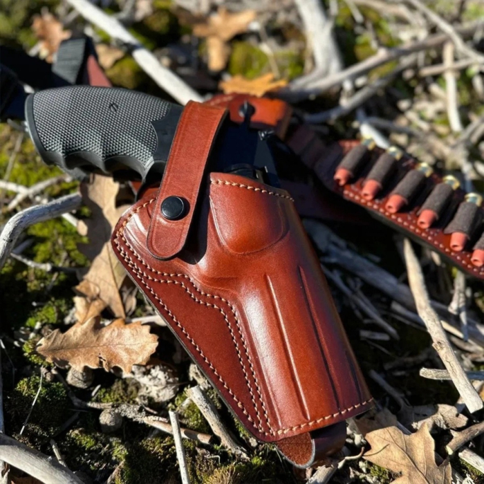 Alaskan-Style Leather Chest Holster Harness for Smith & Wesson Revolvers