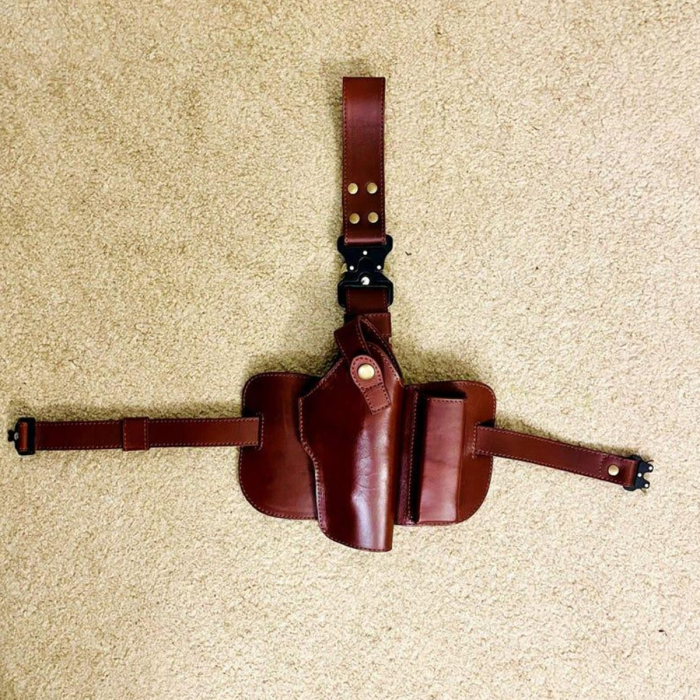 Tactical Brown Leather Thigh Holster – Handmade Drop Leg Holder with Adjustable Straps & Clip Pouch | Fits 9mm Firearms