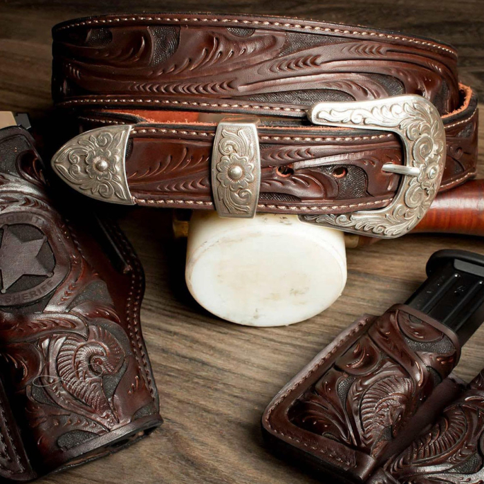 Texas BBQ Rig – Floral Hand-Carved Leather Gun Belt with 3-Piece Buckle, Open Top OWB Western Holster, and Double Carry Magazine Pouch