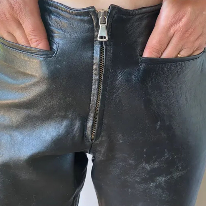 90s Vintage Black Mid‑Rise Leather Pants (Women’s M)