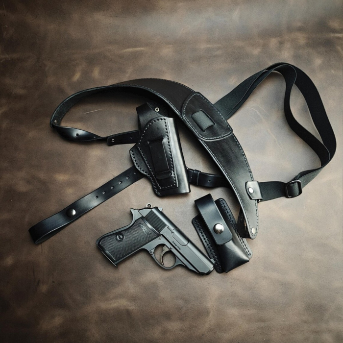 Black Leather PPK/S Shoulder Holster With Clip Pouch