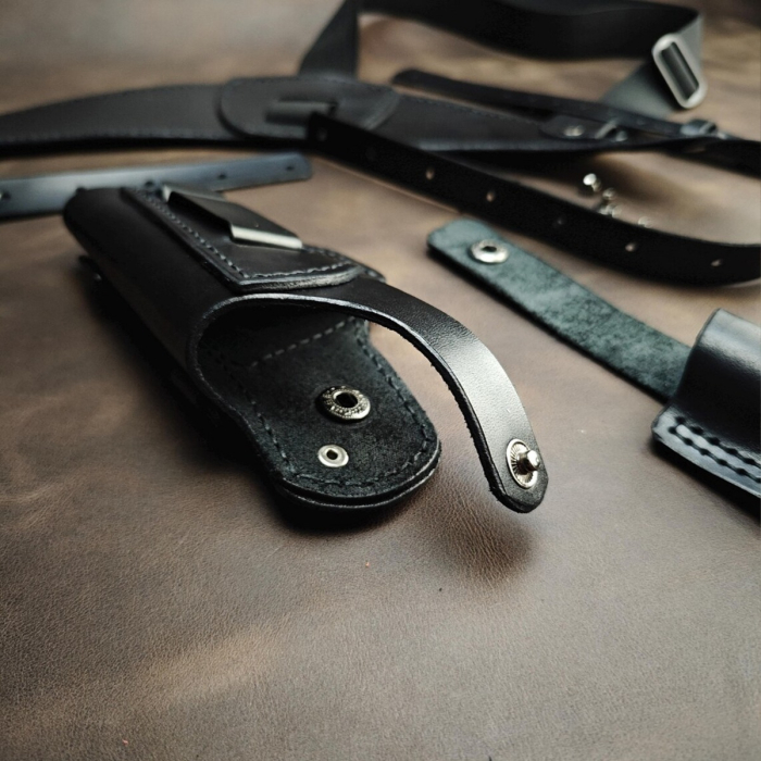 Black Leather PPK/S Shoulder Holster With Clip Pouch