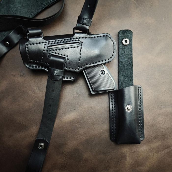 Black Leather PPK/S Shoulder Holster With Clip Pouch